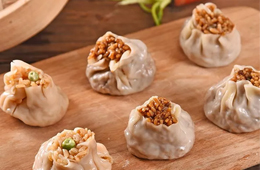 緊追蒸煎餃，工業(yè)化助力，這個(gè)“萬(wàn)年配角”終于要轉(zhuǎn)正？