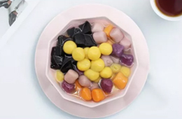 “網(wǎng)紅爆品”千味央廚大黃米湯圓上市，“大小”組合拳實力圈粉，絕對硬核！
